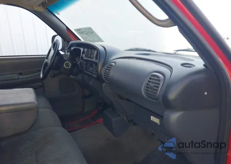 1999 Dodge Ram 1500 St z USA, uszkodzony, nr VIN 3B7HC12YXXG187014